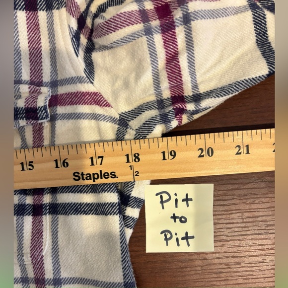 Patagonia Women's Organic Cotton Flannel Plaid Button Down Shirt Size 10 - Picture 7 of 8